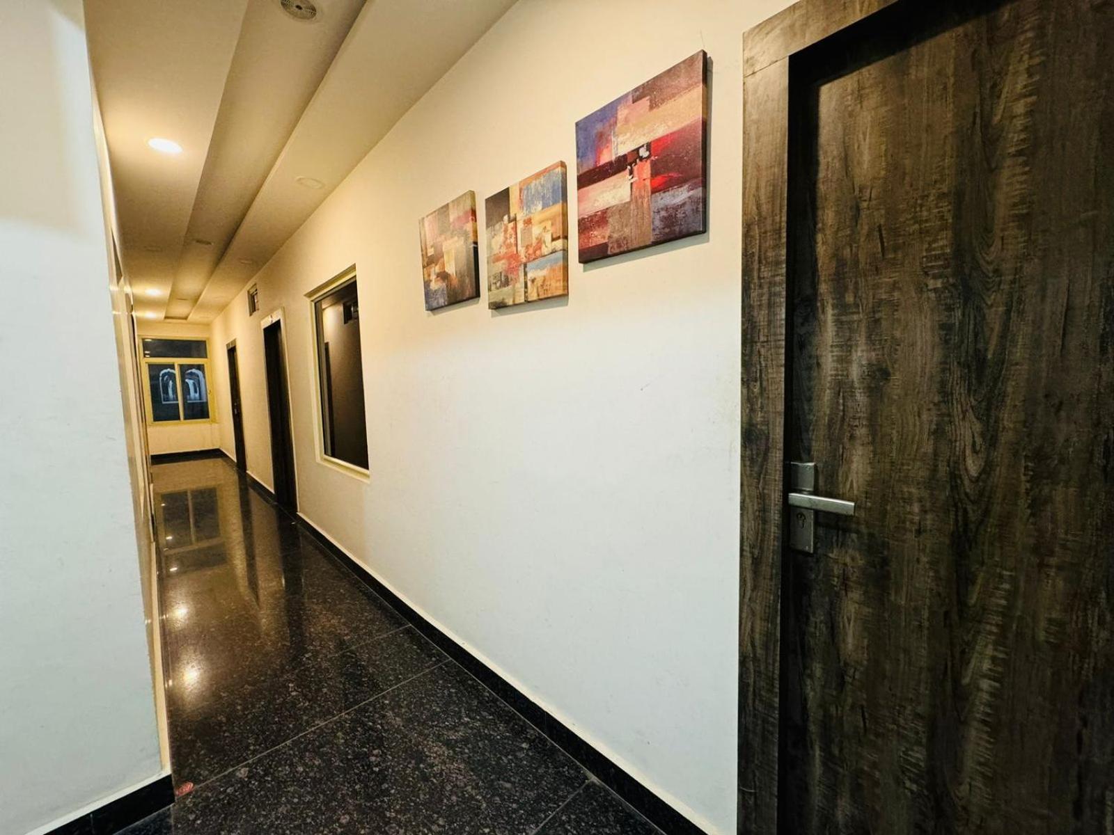 Hotel Pearl Inn Rudrapur Exterior foto